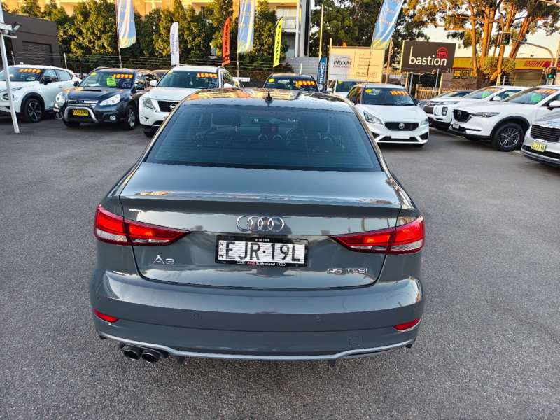 2020 AUDI A3 35 TFSI S LINE PLUS, Only done 77698km, $ 24999 Nice car.