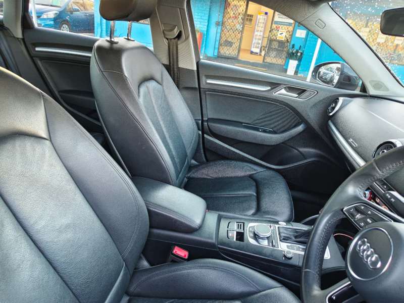 2020 AUDI A3 35 TFSI S LINE PLUS, Only done 77698km, $ 24999 Nice car.