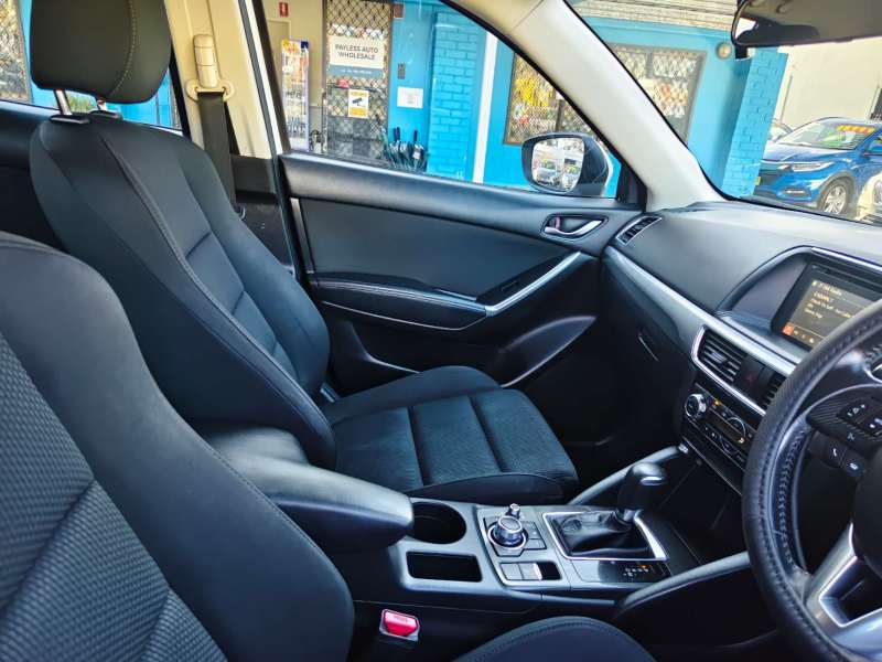 2016 MAZDA CX-5 MAXX SPORT (4x4), auto, well maintained, $ 9999 Great car.