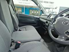 2019 TOYOTA HIACE DX, 6seats, auto, 55320km only, $ 28999 Ready for work.