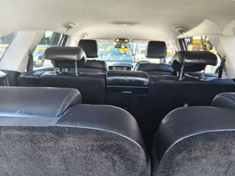 2016 KIA SORENTO SLi (4x4), 7seats, low kilometers, well maintained, $ 14999 Great car.