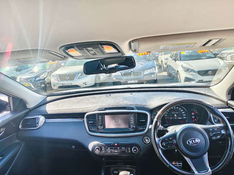 2016 KIA SORENTO SLi (4x4), 7seats, low kilometers, well maintained, $ 14999 Great car.