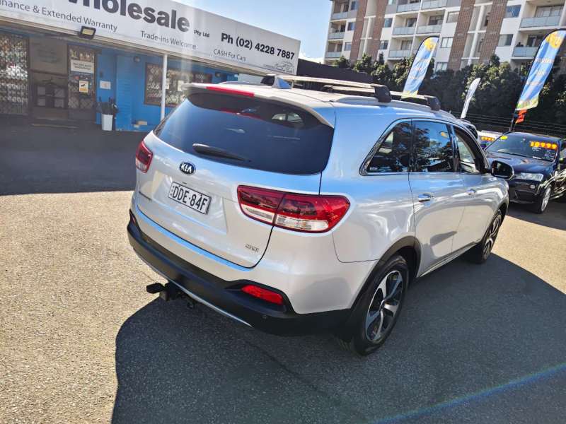 2016 KIA SORENTO SLi (4x4), 7seats, low kilometers, well maintained, $ 14999 Great car.