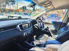 2016 KIA SORENTO SLi (4x4), 7seats, low kilometers, well maintained, $ 14999 Great car.