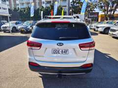 2016 KIA SORENTO SLi (4x4), 7seats, low kilometers, well maintained, $ 14999 Great car.