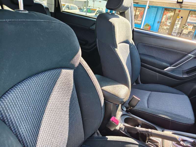 2017 SUBARU FORESTER 2.5i-L, auto, low kilometers, $ 16999 Great suv.