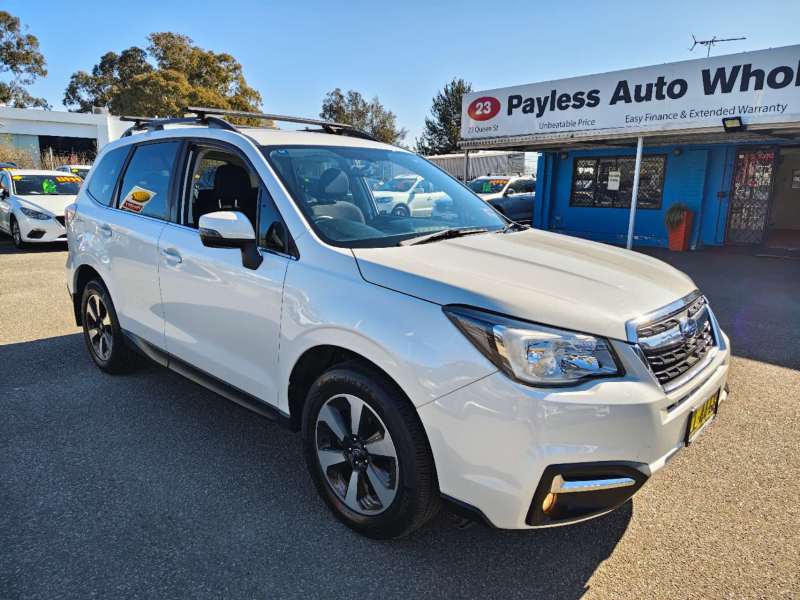 2017 SUBARU FORESTER 2.5i-L, auto, low kilometers, $ 16999 Great suv.
