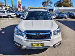 2017 SUBARU FORESTER 2.5i-L, auto, low kilometers, $ 16999 Great suv.