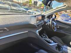 2019 PEUGEOT 3008 ALLURE, Luxury, 76280km, well maintained, $ 16999