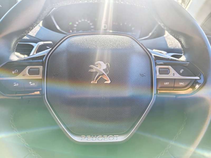 2019 PEUGEOT 3008 ALLURE, Luxury, 76280km, well maintained, $ 16999