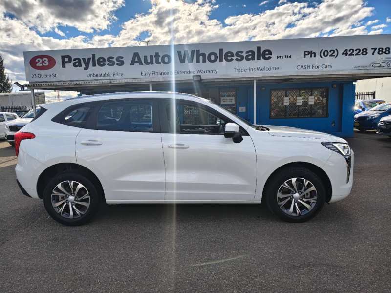 2023 GWM HAVAL JOLION PREMIUM, Under new car warranty, $ 17999 Great car.