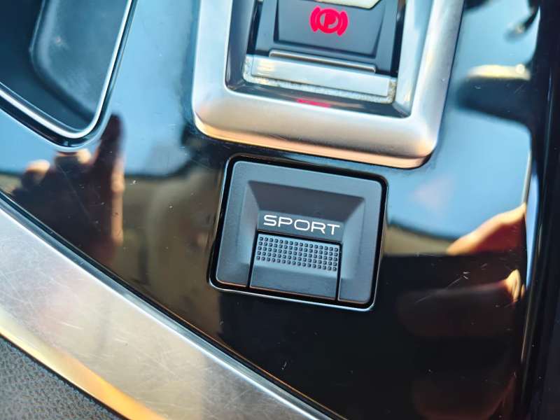 2019 PEUGEOT 3008 ALLURE, Luxury, 76280km, well maintained, $ 16999