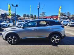 2019 PEUGEOT 3008 ALLURE, Luxury, 76280km, well maintained, $ 16999