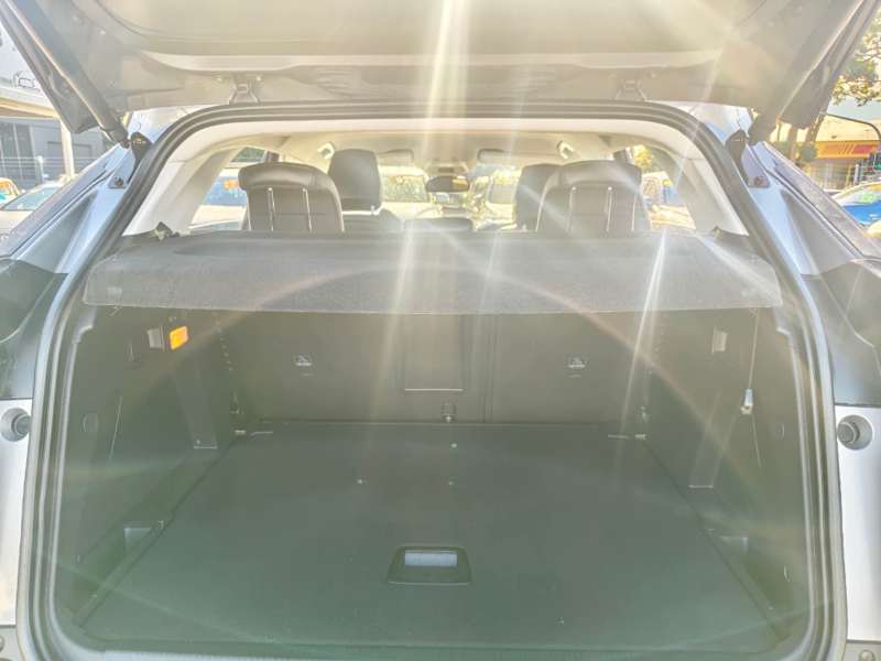 2019 PEUGEOT 3008 ALLURE, Luxury, 76280km, well maintained, $ 16999