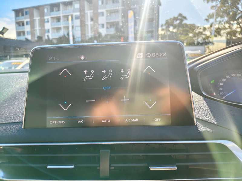 2019 PEUGEOT 3008 ALLURE, Luxury, 76280km, well maintained, $ 16999