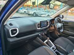 2022 HYUNDAI VENUE ACTIVE, One owner, Under new car warranty, $ 15999
