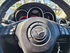 2005 MAZDA MAZDA3 SP23, auto, low kilometers, $ 5999 Cheap sporty looking car.