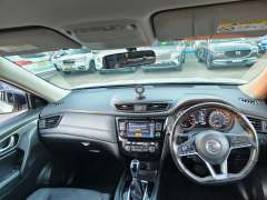 2017 NISSAN X-TRAIL ST-L , Only 85915km, $ 14999 Nice city suv.