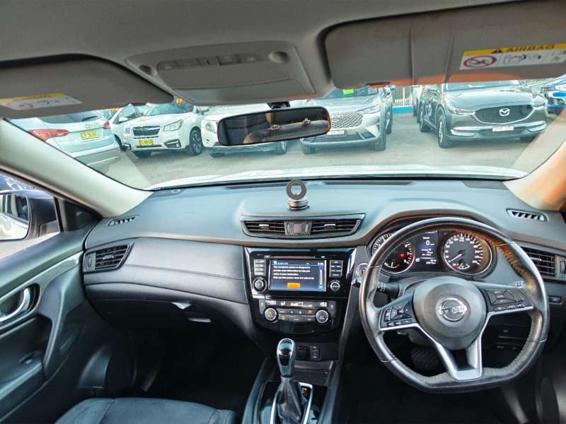 2017 NISSAN X-TRAIL ST-L , Only 85915km, $ 14999 Nice city suv.