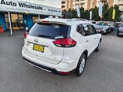 2017 NISSAN X-TRAIL ST-L , Only 85915km, $ 14999 Nice city suv.