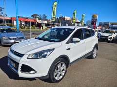 2014 FORD KUGA TREND (AWD), auto, well maintained, low kilometers, $ 7999