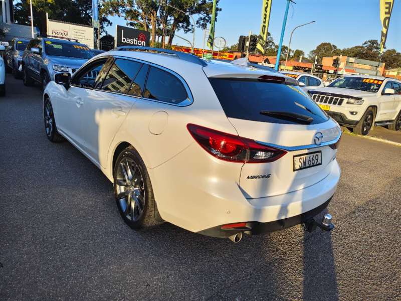 2017 MAZDA MAZDA6 GT, Top of the range, super clean, $ 20999 Nice car.