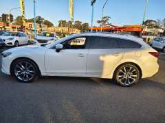 2017 MAZDA MAZDA6 GT, Top of the range, super clean, $ 20999 Nice car.