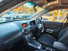 2015 HOLDEN CAPTIVA 5 LT , auto, low kilometers, $ 6999 Great city suv.