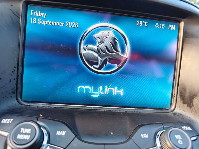 2016 HOLDEN CALAIS -Series 2, low kilometers, Nice car. $ 17999 Good for collection!