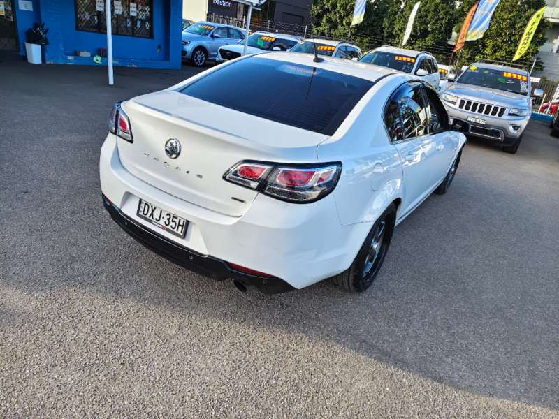 2016 HOLDEN CALAIS -Series 2, low kilometers, Nice car. $ 17999 Good for collection!
