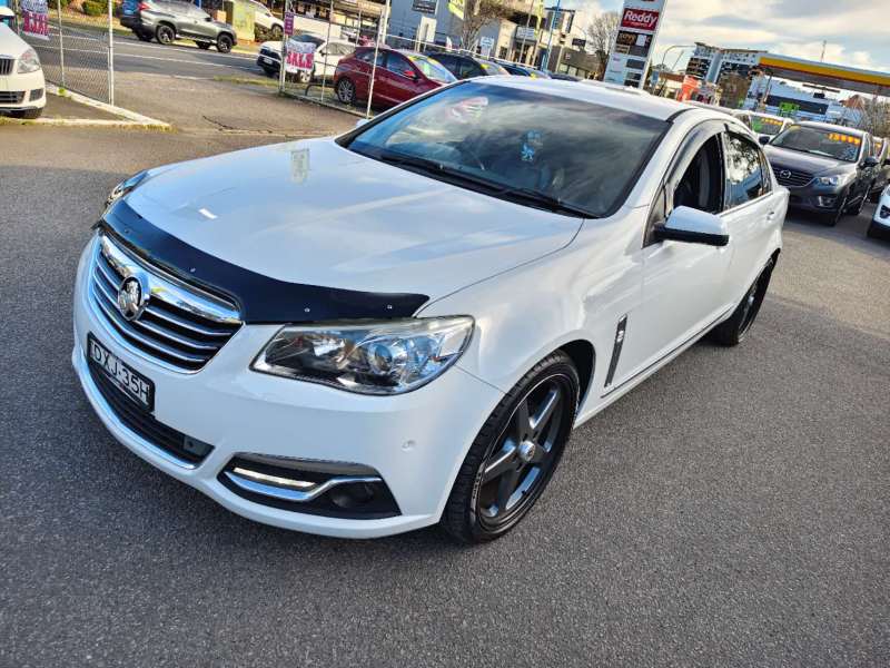 2016 HOLDEN CALAIS -Series 2, low kilometers, Nice car. $ 17999 Good for collection!