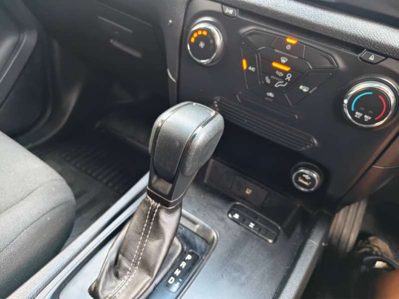 2019 FORD RANGER XL 2.2 HI-RIDER , auto, low kilometers, $19999