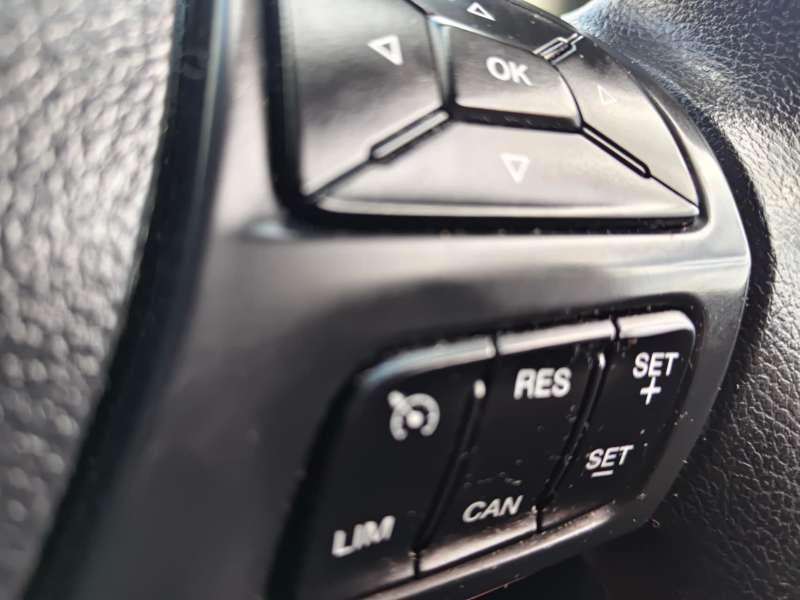 2019 FORD RANGER XL 2.2 HI-RIDER , auto, low kilometers, $19999