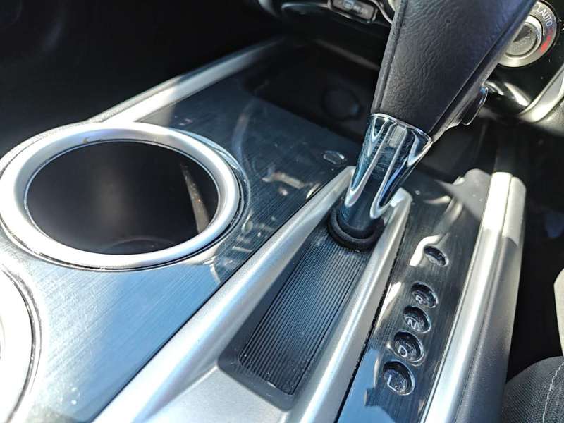 2019 NISSAN PATHFINDER ST, 7seats, low kilometers, $ 16999
