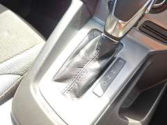 2013 FORD FOCUS AMBIENTE, auto, low kilometers, $ 6999 Cheap reliable 1st car.