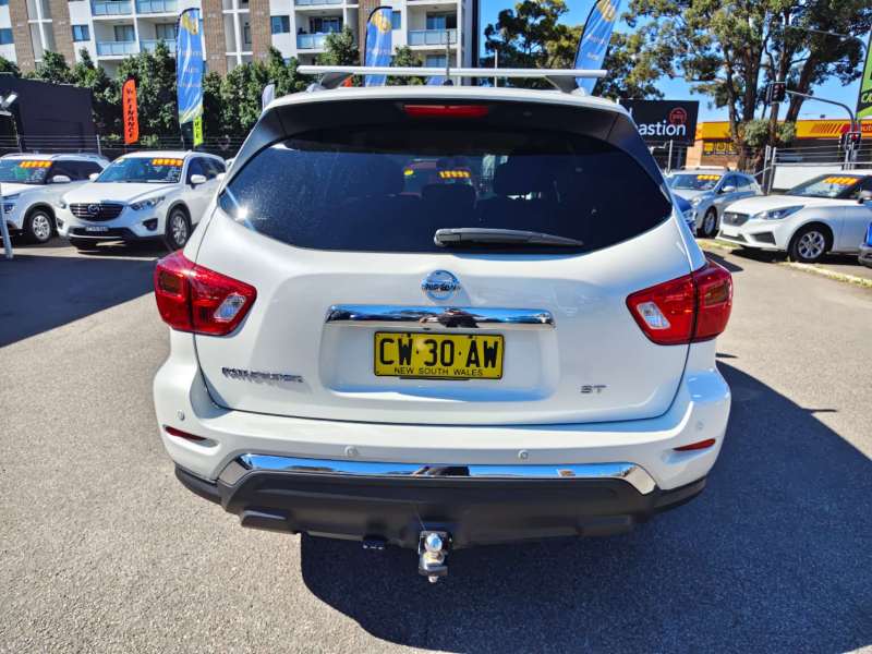 2019 NISSAN PATHFINDER ST, 7seats, low kilometers, $ 16999