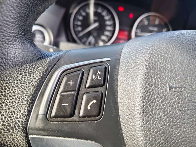 2015 BMW X1 sDRIVE 18d, auto, low kilometers, well maintained, $ 11999 Nice car.