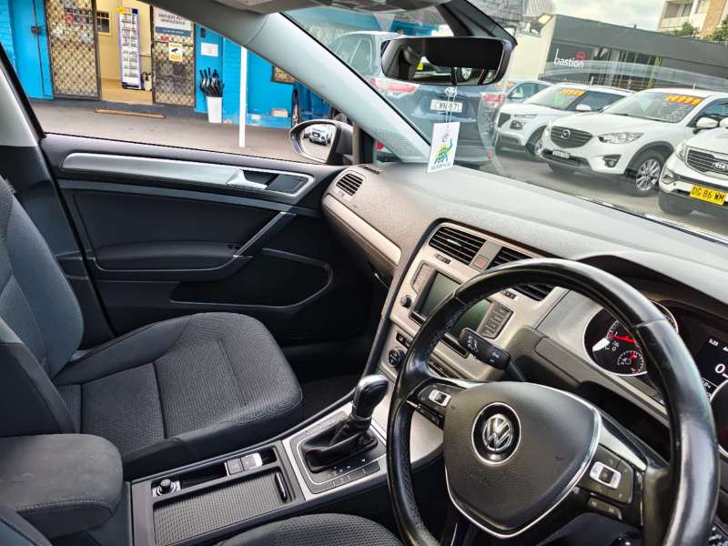 2017 VOLKSWAGEN GOLF 92 TSI COMFORTLINE, auto, 60322km only ! $ 14999