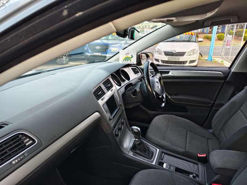 2017 VOLKSWAGEN GOLF 92 TSI COMFORTLINE, auto, 60322km only ! $ 14999