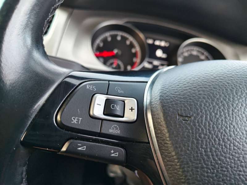 2017 VOLKSWAGEN GOLF 92 TSI COMFORTLINE, auto, 60322km only ! $ 14999