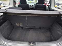 2009 HYUNDAI GETZ SX, manual, low kilometers, $ 4750 Great 1st car.