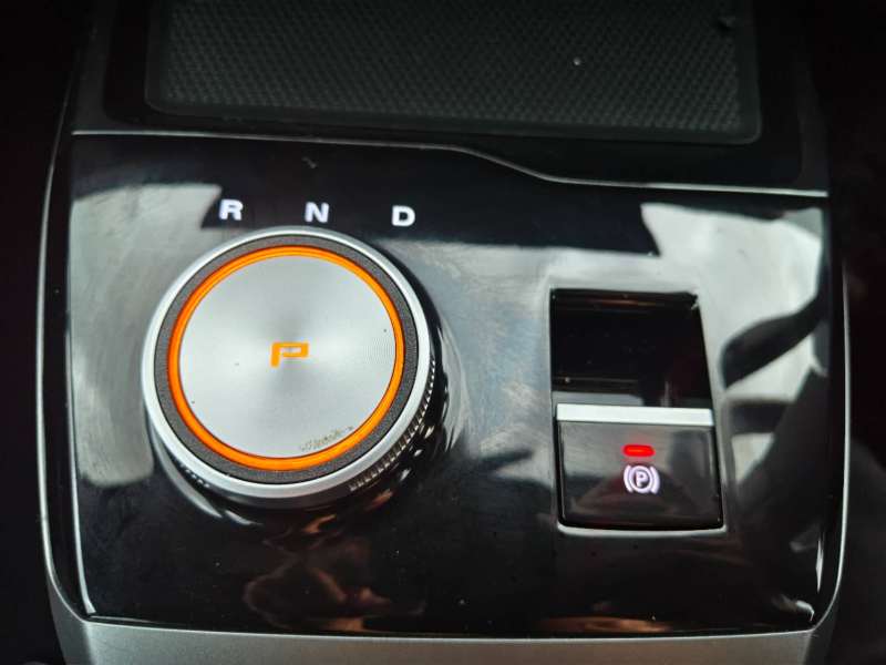 2023 MG MG4 EXCITE 51 Pilot, Under new car warranty, $ 23999 Nice car.