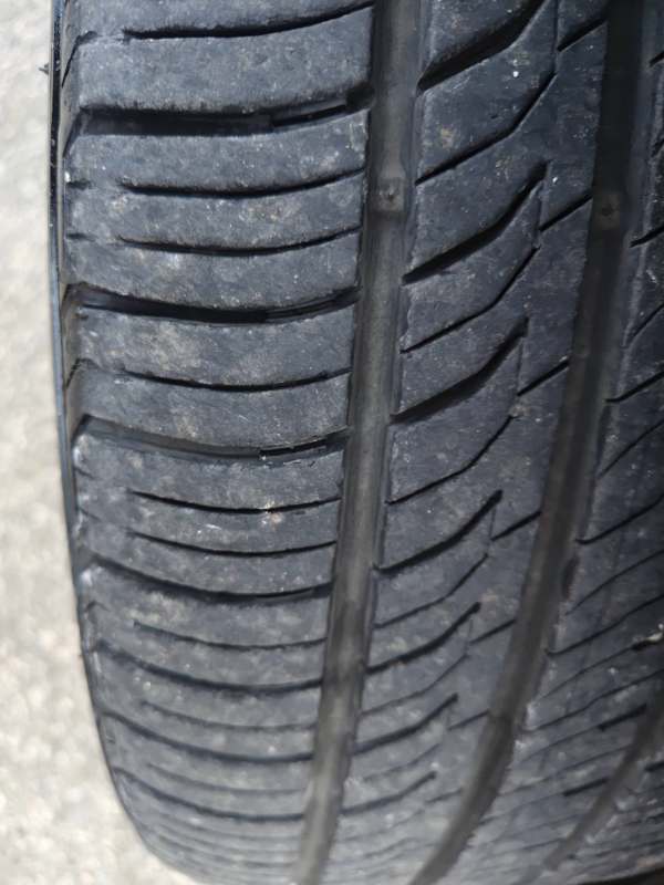 2007 BMW 3 25i, auto, low kilometers, well maintained, $ 8999 Good for collection!