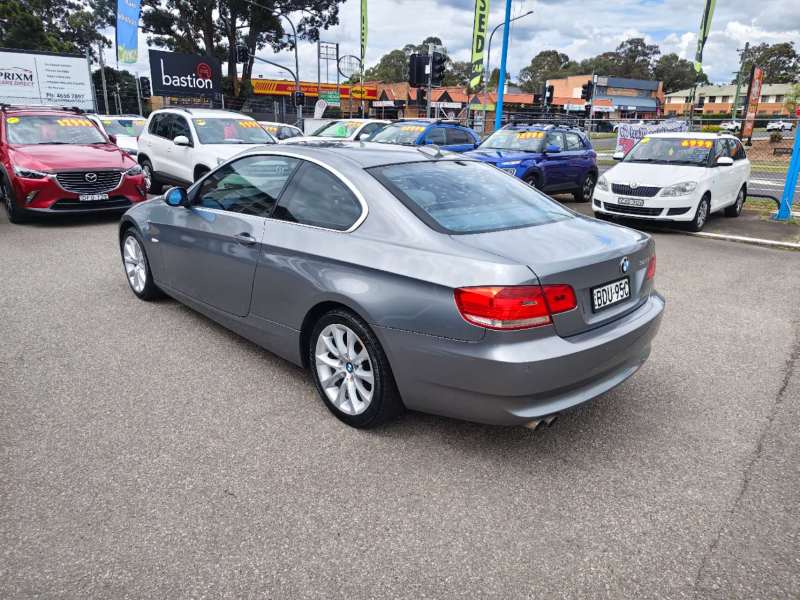 2007 BMW 3 25i, auto, low kilometers, well maintained, $ 8999 Good for collection!