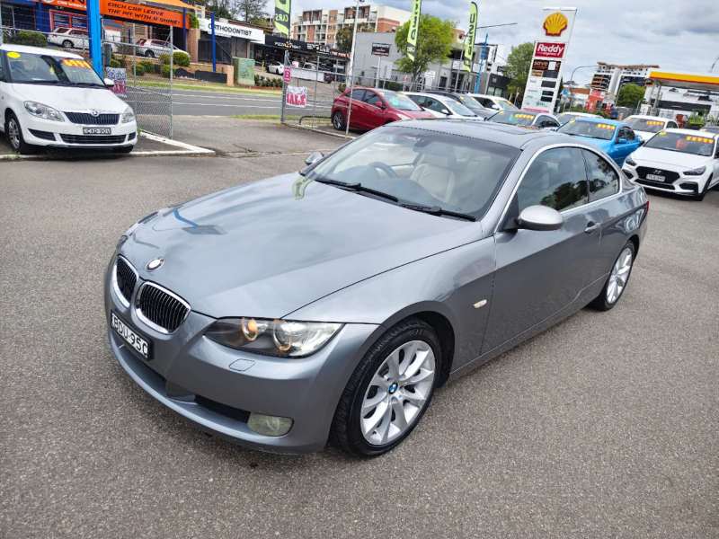 2007 BMW 3 25i, auto, low kilometers, well maintained, $ 8999 Good for collection!