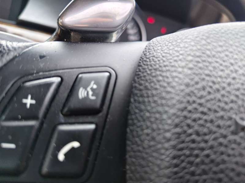 2007 BMW 3 25i, auto, low kilometers, well maintained, $ 8999 Good for collection!