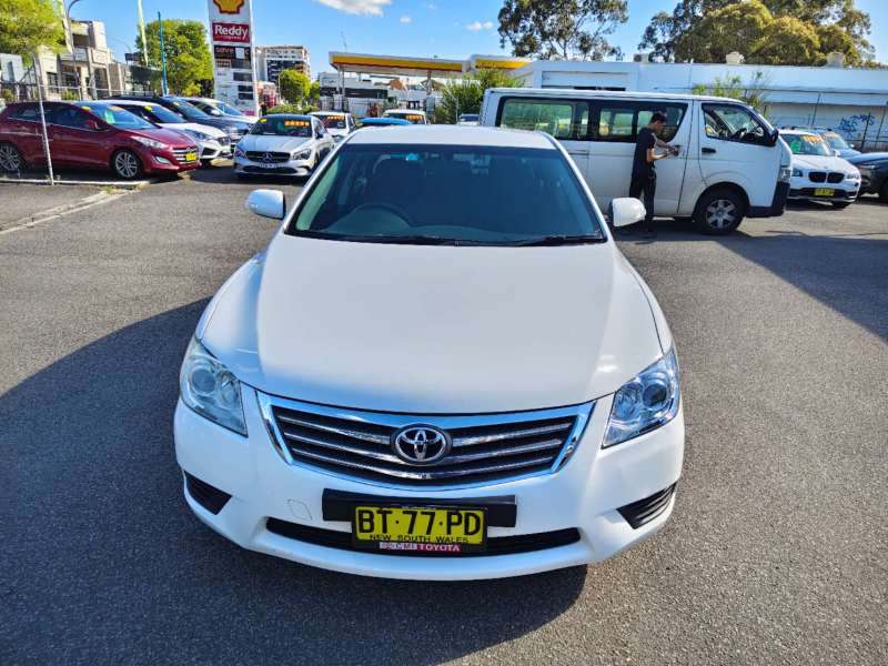2009 TOYOTA AURION AT-X, auto, low kilometers, $ 8850 Cheap reliable 1st car.