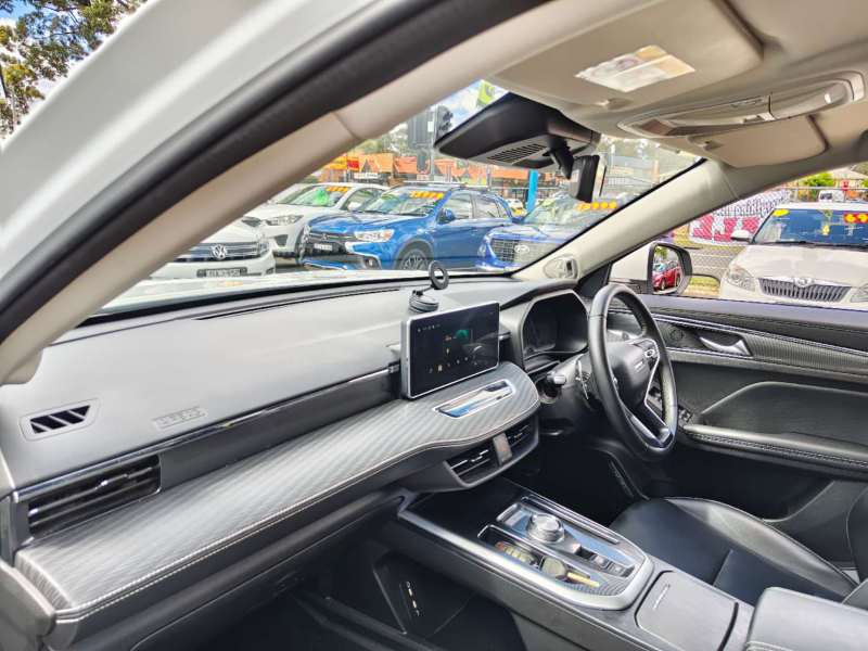 2022 GWM HAVAL JOLION LUX, Under new car warranty! $ 18999 Nice car.