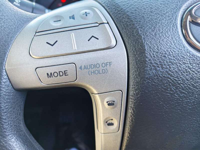 2009 TOYOTA AURION AT-X, auto, low kilometers, $ 8850 Cheap reliable 1st car.