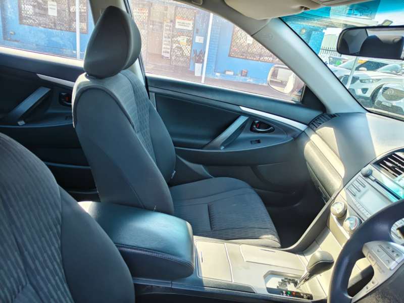 2009 TOYOTA AURION AT-X, auto, low kilometers, $ 8850 Cheap reliable 1st car.